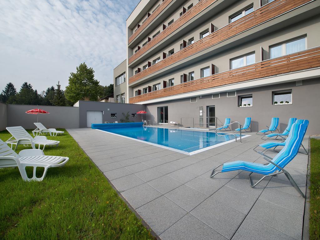 Ea Hotel Kraskov Stary Dvur Exterior foto